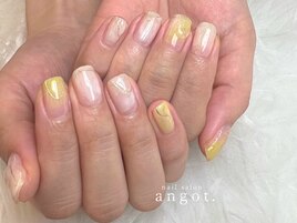 グラデーション×イエロー