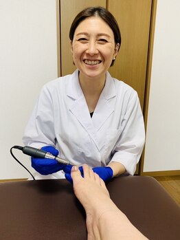 水戸巻き爪矯正ラボの写真/【巻き爪専門】切らない・痛みが少ないペディグラス補正！1回の施術でつらい食い込みを劇的ケア！！