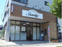 サンディ (Sandy)の雰囲気（理容室は路面なので目印に☆入口は理容とネイルで別々です！）
