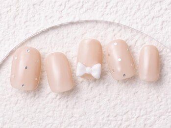 アイネイルズ 大宮店(I nails)/ドットシンプル