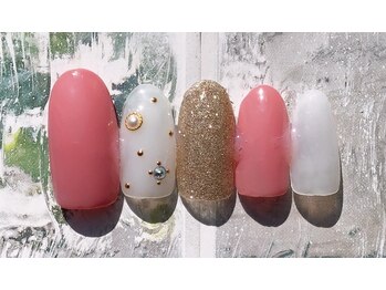 ハンド・フットネイル各6600円