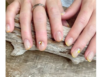 爪屋べっぴん堂/蛍光フレンチ