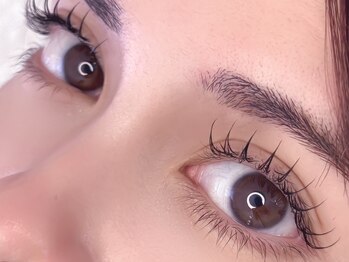 シャルム(Charme)の写真/ナチュラル派に◎選べる100~140本コース&リペアMENU導入!フラットラッシュ(コーティング&オフ込)初回¥4780~