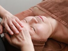 カイロプラクティック 花の雰囲気（■オールハンドでお一人お一人に合わせたトリートメント）