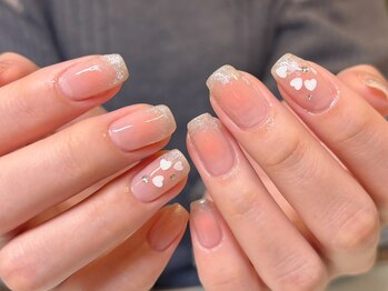 ミリ 難波(Mili)/チークネイル