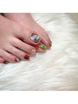 スマイル ネイル ラボラトリー(Smile nail laboratory)/ラテネイル/抹茶ネイル/アシメ