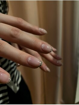 アトワ バイ サイ(A'tois by sai)/holo nail .