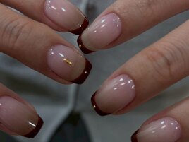 ＊カラグラフレンチネイル＊