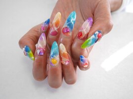 カラフル天然石ネイル