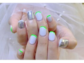 ネイオンフレンチミラーネイル
