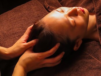 ソルア(Solua)/6ドライヘッドスパ×お顔ほぐし