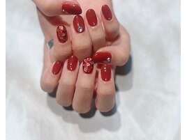 ハートの埋め尽くしネイル