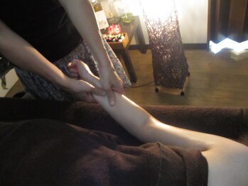 ラバンサラ(Ravan Sara)/ハンドケア