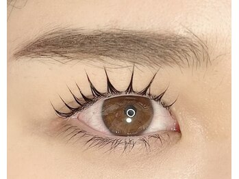 カーララッシュ(Cara Lash)/パリジェンヌラッシュ