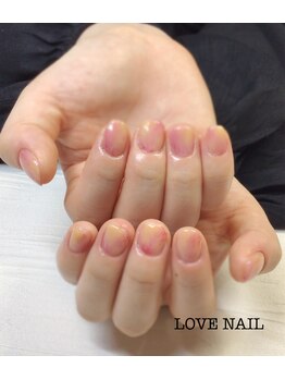 ラブネイル(LOVE NAIL)/桃ネイル