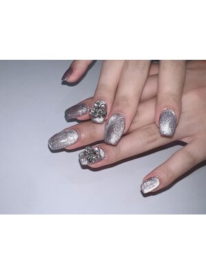 eight eyelash＆nail 大宮店 【エイト アイラッシュ アンド ネイル】