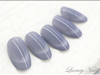 ラグジュアリーネイルズ アカバネ(Luxury Nails Akabane)/マグネットフレンチ*グラデ