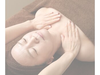 アイリーボーテ 東大阪(アイリーBEAUTE)/デコルテマッサージ