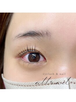 アトレー(attrait)/ラッシュリフト