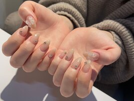 くすみカラーネイル
