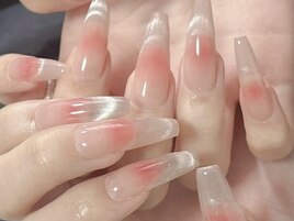 チークマグネットフレンチネイル