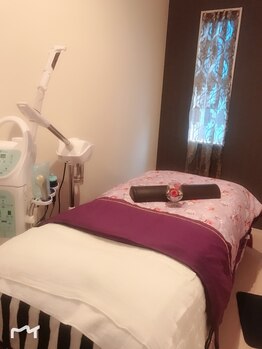 エステサロンメイ 美(MEI)/個室ベッドです♪