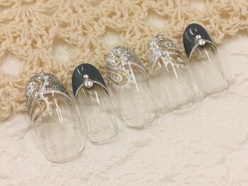 アンティム(Intime)/ペイズリー柄のお洒落フレンチ