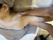 ソルア(SOLUA)/肩甲骨、きもち～い、そこそこ！