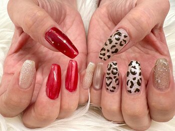 ヴィゼ(Vize)の写真/クリアスカルプで上品美フォルム◇短い/折れ/欠けのお悩みにも◎丁寧ケア&自爪に優しいフィルイン推奨Salon