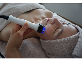 ゴエンサロン 渋谷 代官山(GOEN SALON)の写真/毛穴悩みをすっきり整え、美しい素肌へ導きます。毛穴の黒ずみ、角栓、開き、ざらつき、乾燥悩みの方に。