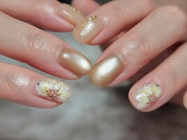 向日葵ネイル