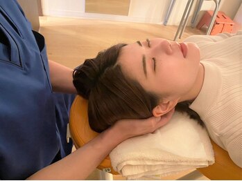 心ココロ鍼灸整骨院/腰痛/肩こり/眼精疲労/首こり