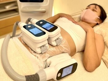 アンファニー(Anffany)の写真/<脂肪細胞のみにダイレクトアタック★>脂肪冷却でリバウンドしにくい、引き締まった美BODYへ導きます♪
