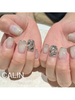 カラン 焼津店(CALIN)/ホワイトグレーマグ×ビジュー