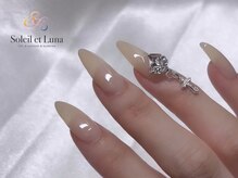 ソレイユ エ ルナ(Soleil et Luna)/オフィスネイル