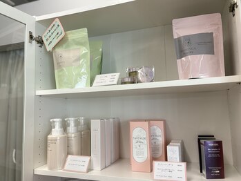 ナナイロサロン フクオカ(NaNairoサロン Fukuoka)/美容サロン専門コスメも販売中！