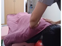 アロマサロンキートスの雰囲気（ もみほぐしメニューあります。着衣のままでお気軽にどうぞ。）