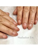 エン(Em.)/ハンドネイル