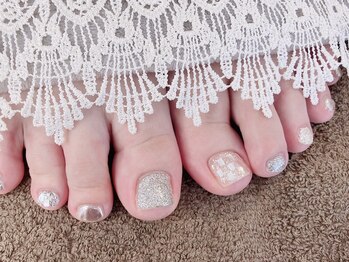 【フット】　キラキラネイル