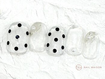 ネイルメゾン 池袋店(NAIL MAISON)/クリアドット¥4800