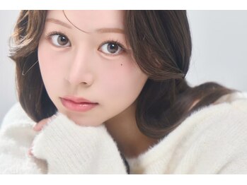 ロレインブロウ つくば店の写真/やり過ぎず透明感や抜け感を施し、貴方の持つ素材を生かした目元になれる美眉Wax×まつげパーマ¥9800-