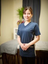 カム(KAMU)&nbsp;金城 まりん
