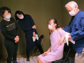 丸亀骨師堂/親子さんでの来店も多いです2