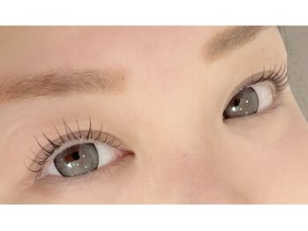 ラ ボーテ ド シル(La beaute de cil)/まつぱくるんとデザイン♪