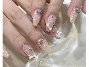 ララアンジュ(LaLa-Ange)/ガーリードットネイル