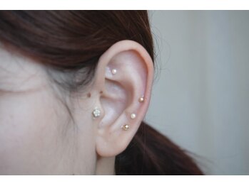 リニューサロン 本院(renew salon)/耳つぼジュエリー