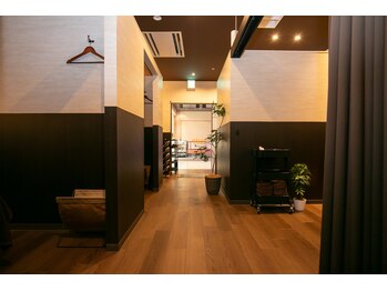 ツカノマ アイシティ21店(TUKANOMA)/プライベートに配慮した半個室