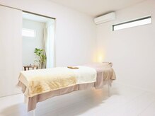 アーチ(ARCHI)の雰囲気（清潔感のある施術ルーム♪心身ともゆったりお寛ぎ下さい）