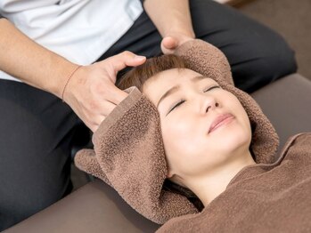 ヒノデメディカル接骨院鍼灸院の写真/美容認定された有資格者による【本格小顔矯正¥2900】全身矯正とセットで頭の先から足の先までの歪み矯正も!