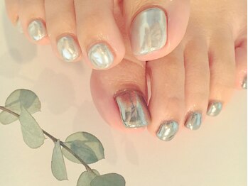 ネイルサロン ティディ(TIDY)/ミラーネイル(フット)